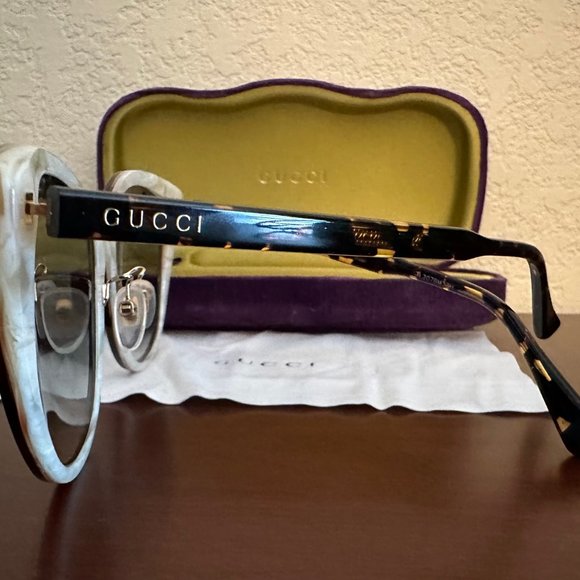 Gucci Sunglasses & Case - Picture 3 of 6